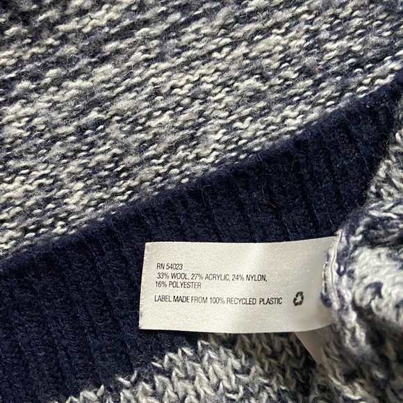 GAP wool blend sweater in navy blue and white GREAT CONDITION - Picture 5 of 5